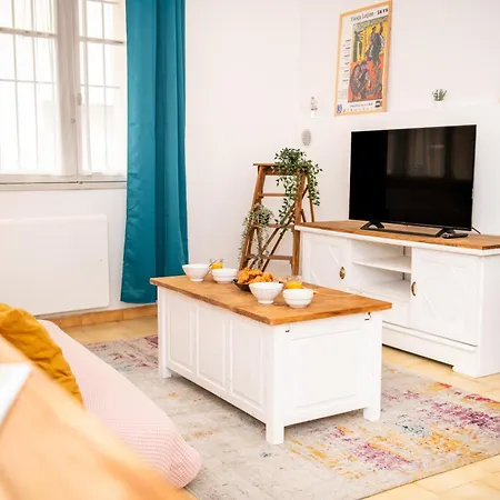 Apartment L'artiste Spacieux T3 Au Centre Avec Petit Garage